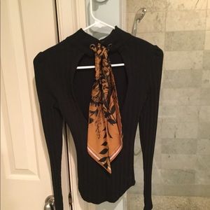 Free people XS black turtleneck, w Scarf necktie